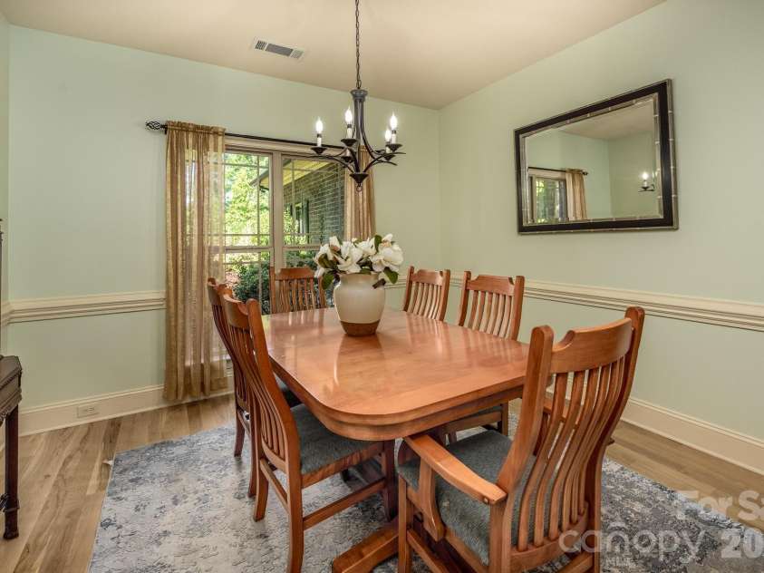860 Arrow Point Lane, Davidson, NC 28036.  MLS# CAR4338080, YatesRealty ID 19728. 