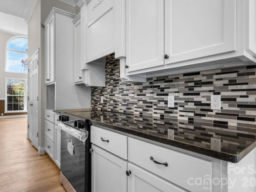 133 Greens Road, Granite Falls, NC 28630.  MLS# CAR4333320, YatesRealty ID 19729. 