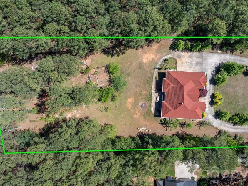 133 Greens Road, Granite Falls, NC 28630.  MLS# CAR4333320, YatesRealty ID 19729. 