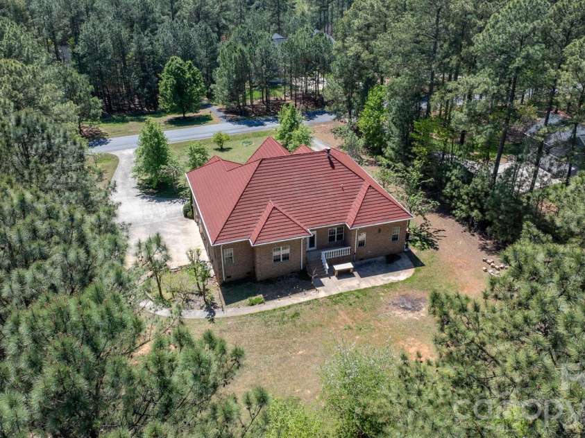 133 Greens Road, Granite Falls, NC 28630.  MLS# CAR4333320, YatesRealty ID 19729. 