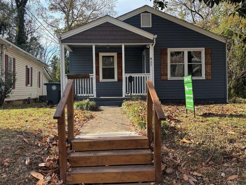 827 Horah Street, Salisbury, NC 28144.  MLS# CAR4324613, YatesRealty ID 1973. 