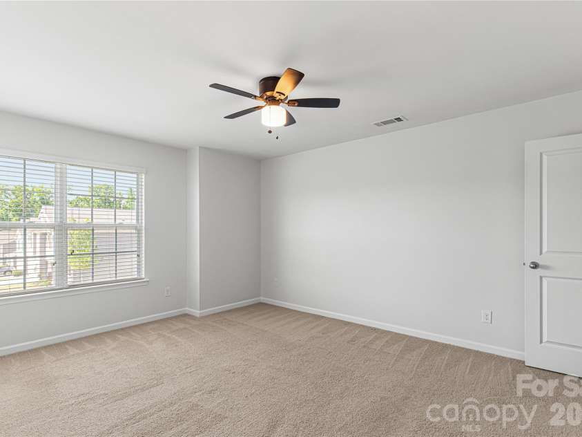 10215 Bradstreet Commons Way, Charlotte, NC 28215.  MLS# CAR4371502, YatesRealty ID 19730. Guest Bedroom 2