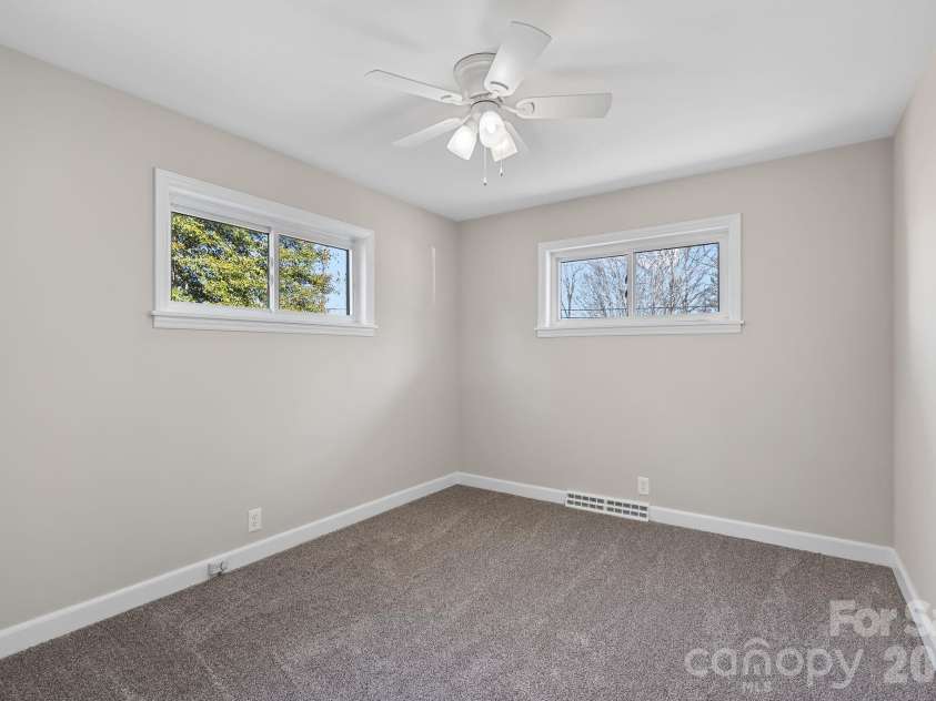 19 Browndale Road, Asheville, NC 28805.  MLS# CAR4338524, YatesRealty ID 19731. Bedroom 4