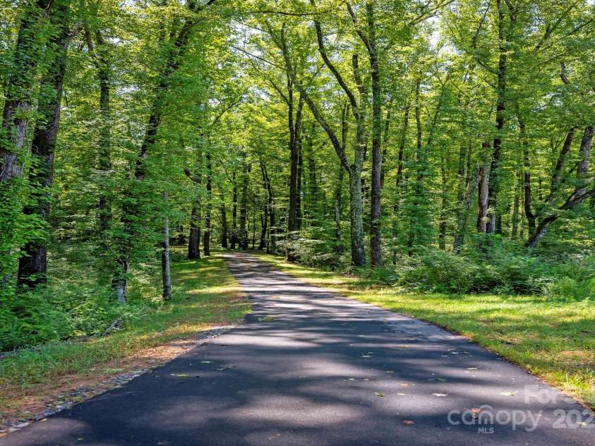 3238 Maple Ridge Drive, Gastonia, NC 28052.  MLS# CAR4220240, YatesRealty ID 19732. 