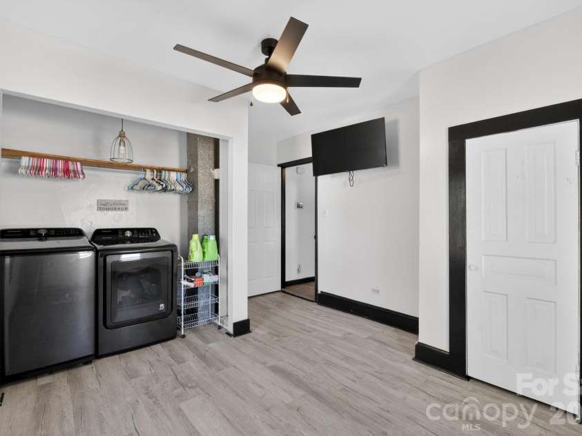 4163 Horseshoe Bend Road, Hudson, NC 28638.  MLS# CAR4368416, YatesRealty ID 19733. Third bedroom with laundry closet