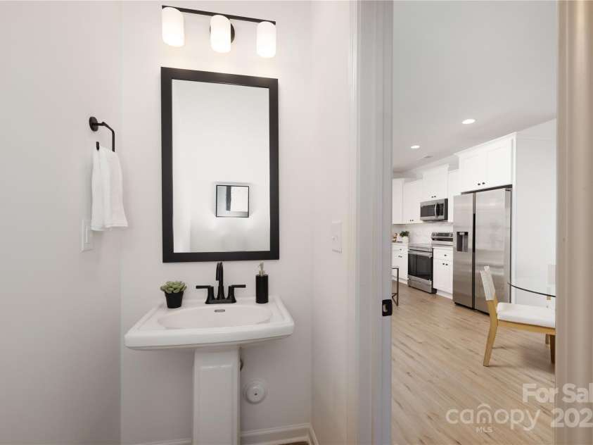 4222 Acorn Street, Charlotte, NC 28205.  MLS# CAR4268855, YatesRealty ID 19734. Representation