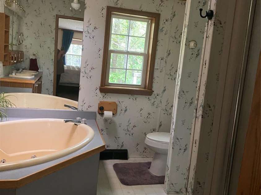 3213 Piedmont Road, Morganton, NC 28655.  MLS# CAR4240310, YatesRealty ID 19736. 