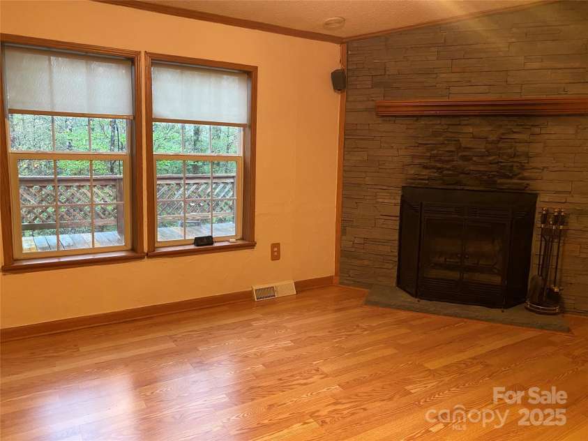 3213 Piedmont Road, Morganton, NC 28655.  MLS# CAR4240310, YatesRealty ID 19736. 