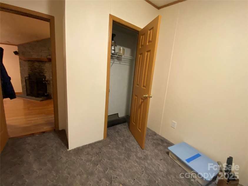 3213 Piedmont Road, Morganton, NC 28655.  MLS# CAR4240310, YatesRealty ID 19736. 