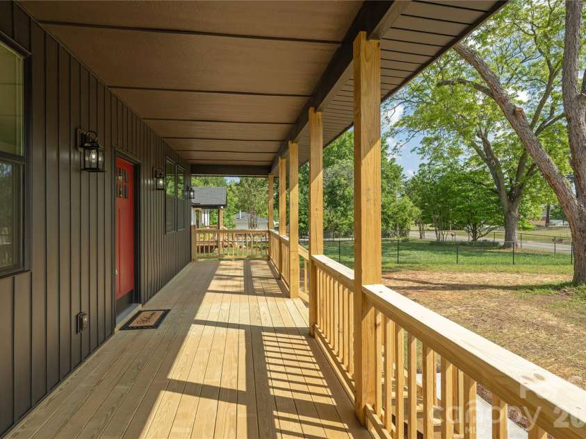 792 Poors Ford Road, Rutherfordton, NC 28139.  MLS# CAR4376787, YatesRealty ID 19736. 