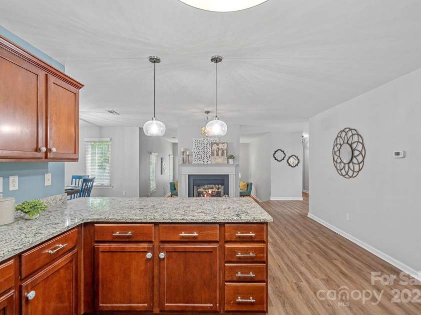 2043 Covered Bridge Court, Rock Hill, SC 29732.  MLS# CAR4285482, YatesRealty ID 19738. Chef s Kitchen-new upgrades