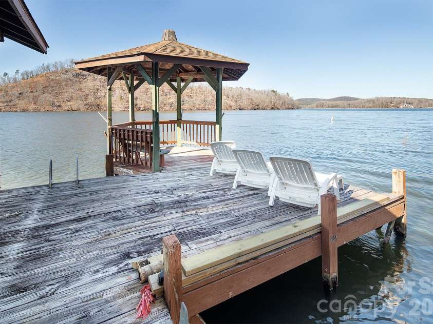 226 Balsam Circle, Troy, NC 27371.  MLS# CAR4341401, YatesRealty ID 1974. 