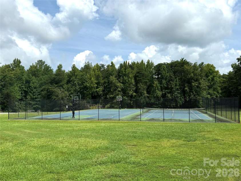 226 Balsam Circle, Troy, NC 27371.  MLS# CAR4341401, YatesRealty ID 1974. Community Tennis Court