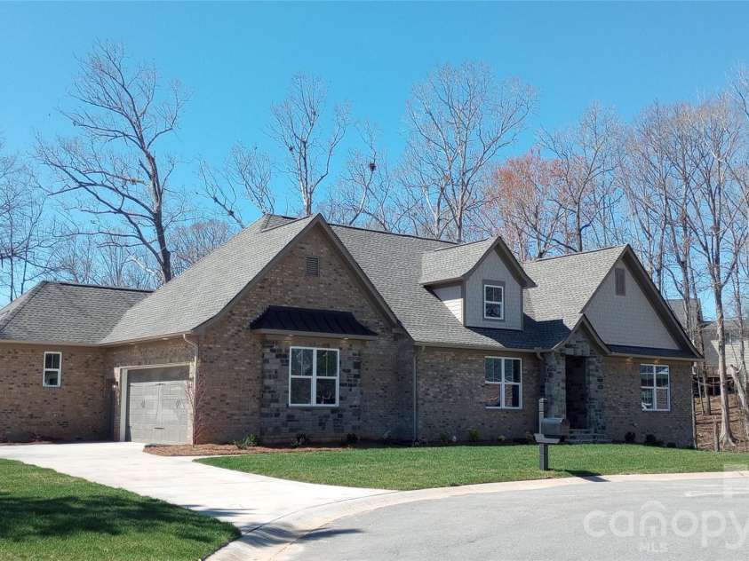 2069 Landry Lane, Rock Hill, SC 29732.  MLS# CAR4389670, YatesRealty ID 19740. Front Elevation