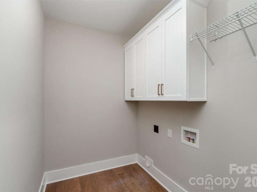 2069 Landry Lane, Rock Hill, SC 29732.  MLS# CAR4389670, YatesRealty ID 19740. Laundry Room