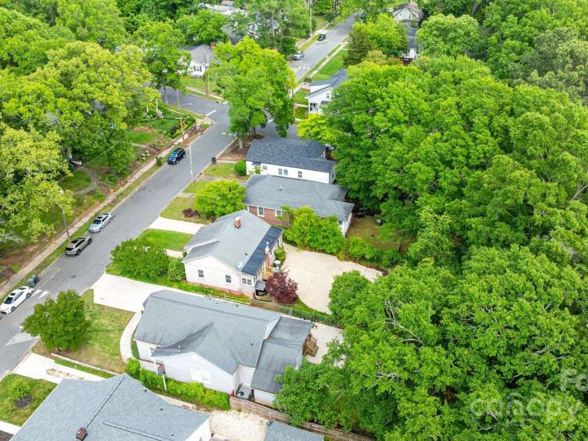 509 Sixth Avenue, Gastonia, NC 28052.  MLS# CAR4257805, YatesRealty ID 19740. 