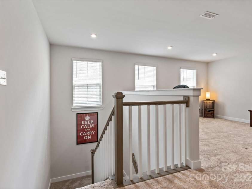10241 Black Locust Lane, Charlotte, NC 28215.  MLS# CAR4239805, YatesRealty ID 19741. 