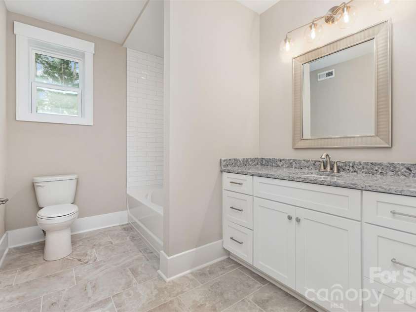 2076 Landry Lane, Rock Hill, SC 29732.  MLS# CAR4389669, YatesRealty ID 19741. Lower Level Bath 3