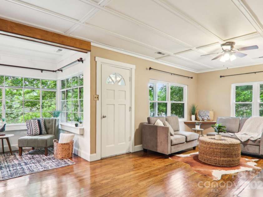 108 Patton Hill Road, Swannanoa, NC 28778.  MLS# CAR4254886, YatesRealty ID 19742. 