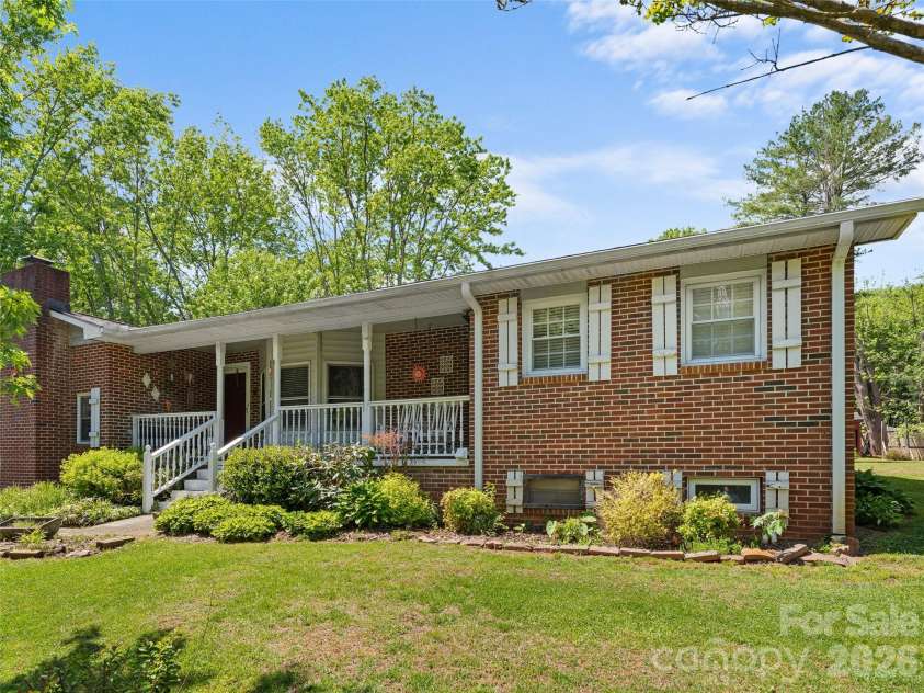 4 Forge Drive, Mills River, NC 28759.  MLS# CAR4373481, YatesRealty ID 19743. 