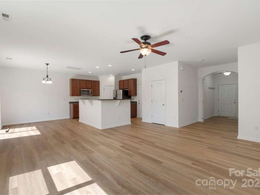 858 Rook Road, Charlotte, NC 28216.  MLS# CAR4269676, YatesRealty ID 19743. 
