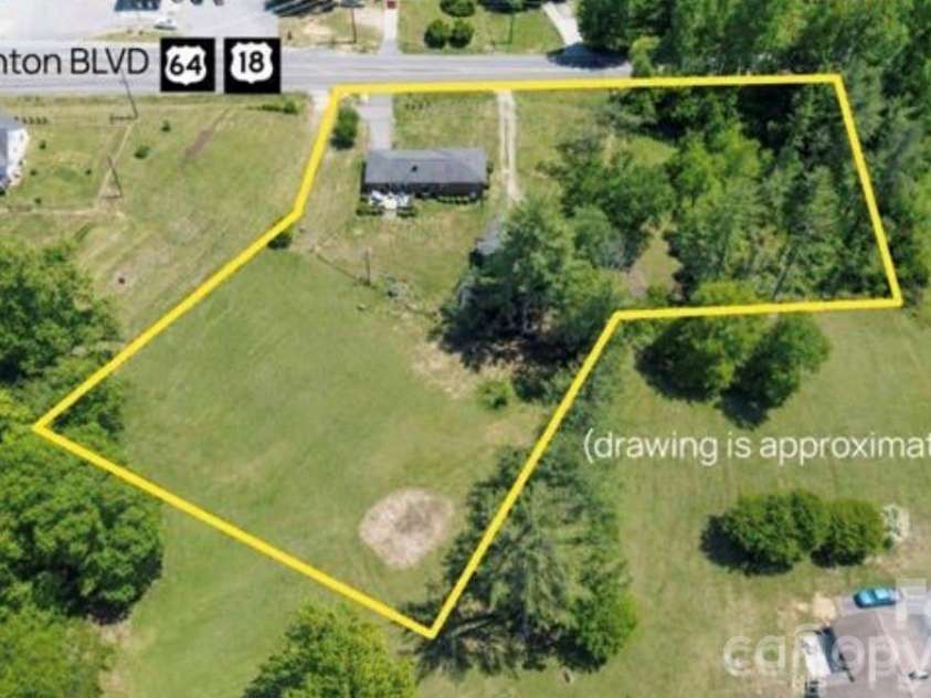3162 Morganton Boulevard, Lenoir, NC 28645.  MLS# CAR4423973, YatesRealty ID 19745. 