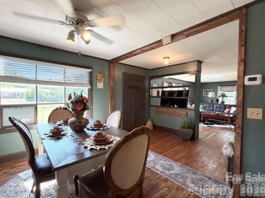3162 Morganton Boulevard, Lenoir, NC 28645.  MLS# CAR4423973, YatesRealty ID 19745. 