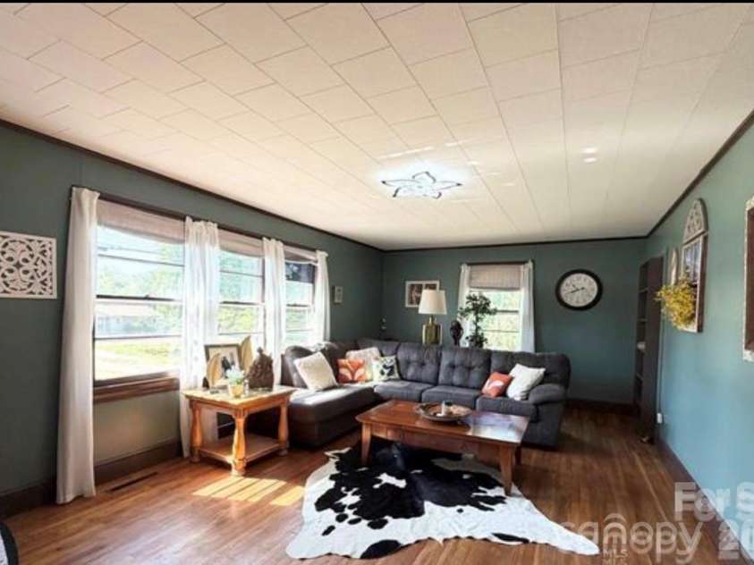 3162 Morganton Boulevard, Lenoir, NC 28645.  MLS# CAR4423973, YatesRealty ID 19745. 