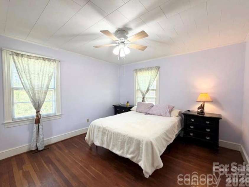 3162 Morganton Boulevard, Lenoir, NC 28645.  MLS# CAR4423973, YatesRealty ID 19745. 
