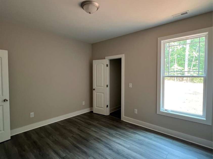 1987 Robert Rufty Lane, Catawba, NC 28609.  MLS# CAR4260983, YatesRealty ID 19746. Third Bedroom