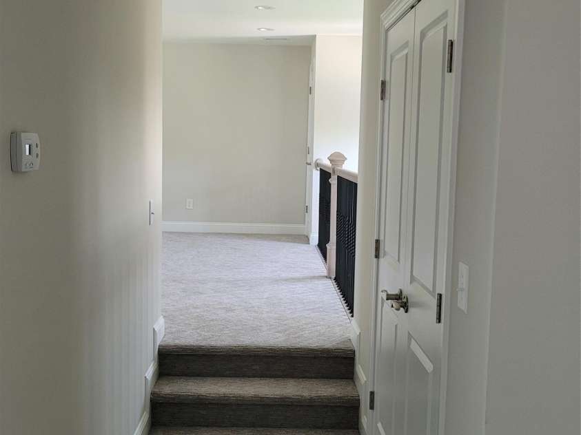 5118 Regents Park Drive, Hickory, NC 28602.  MLS# CAR4257044, YatesRealty ID 1975. 