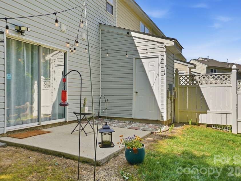 8170 Rudolph Road, Charlotte, NC 28216.  MLS# CAR4373244, YatesRealty ID 19752. Outdoor storage 