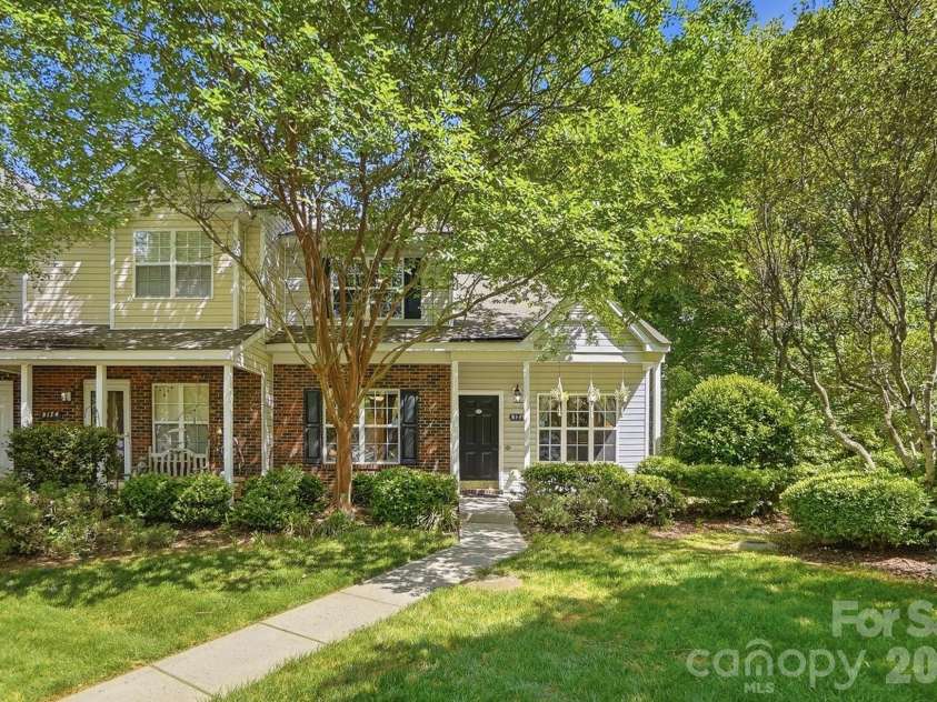 8170 Rudolph Road, Charlotte, NC 28216.  MLS# CAR4373244, YatesRealty ID 19752. Welcome Home!