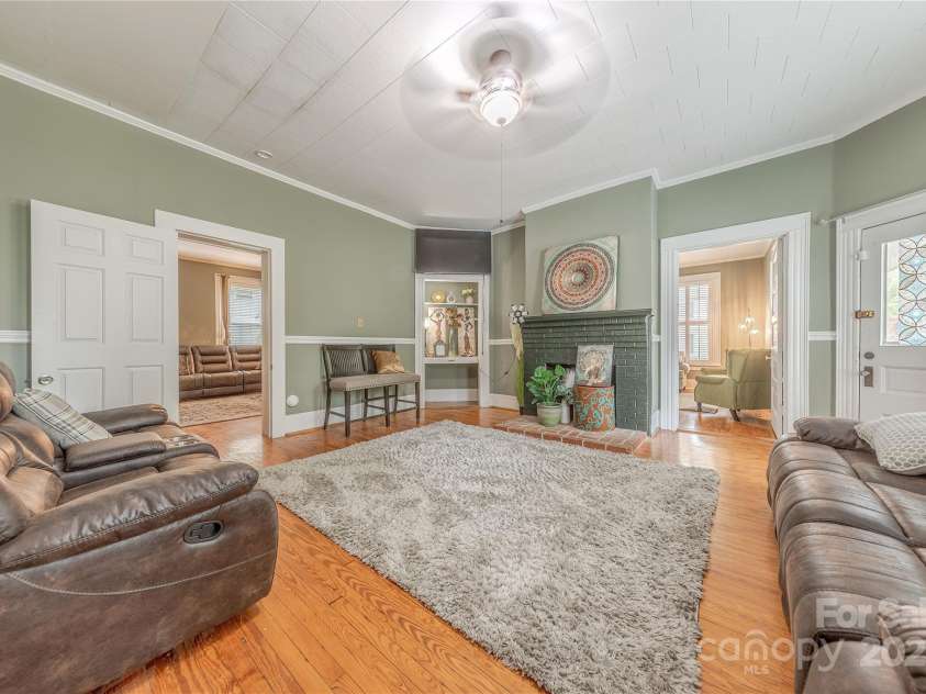 119 Foote Street, Chester, SC 29706.  MLS# CAR4269602, YatesRealty ID 19754. 