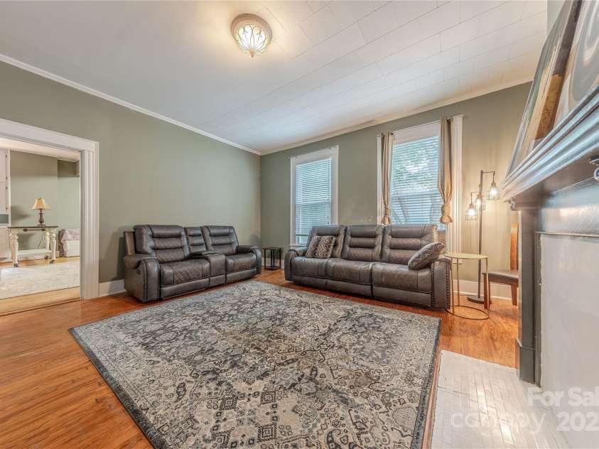 119 Foote Street, Chester, SC 29706.  MLS# CAR4269602, YatesRealty ID 19754. 