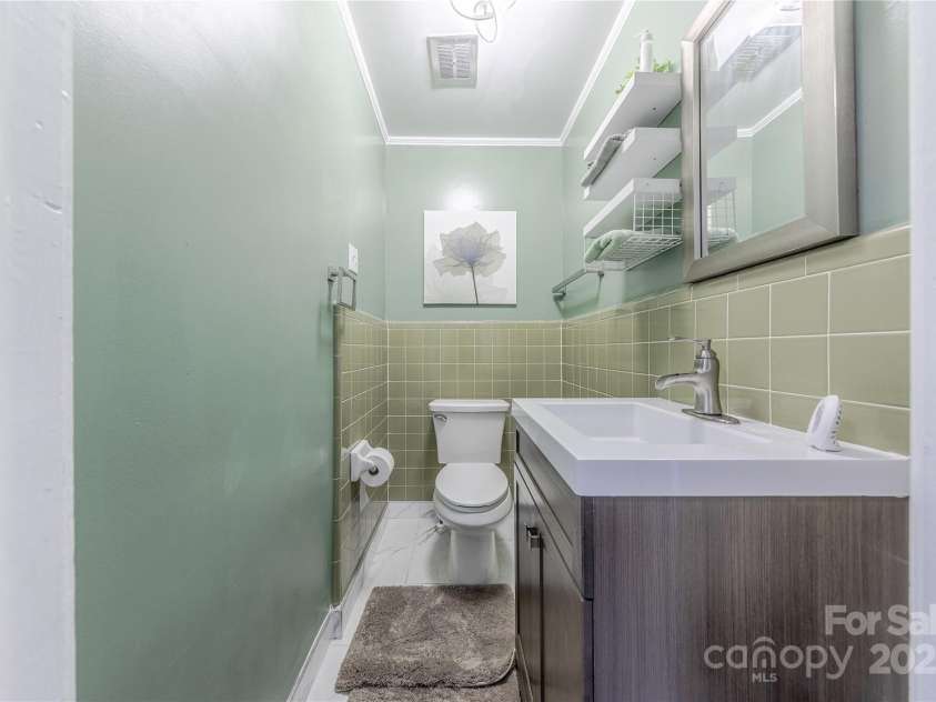 119 Foote Street, Chester, SC 29706.  MLS# CAR4269602, YatesRealty ID 19754. 