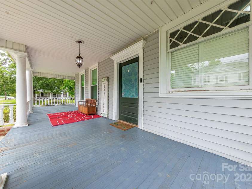 119 Foote Street, Chester, SC 29706.  MLS# CAR4269602, YatesRealty ID 19754. 