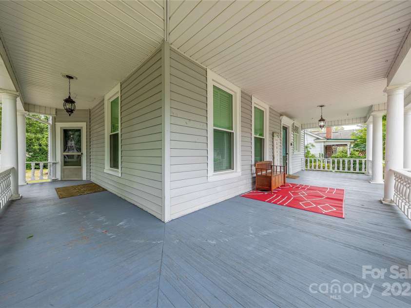 119 Foote Street, Chester, SC 29706.  MLS# CAR4269602, YatesRealty ID 19754. 