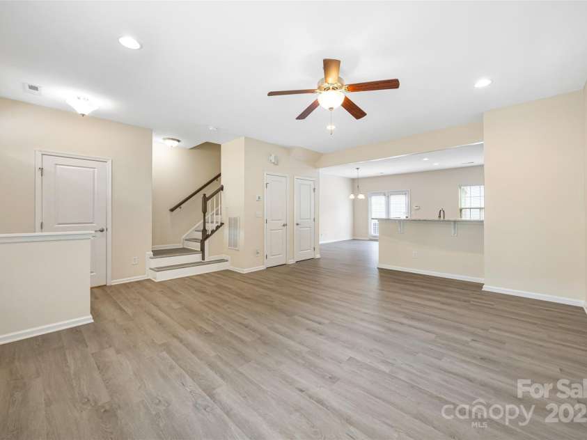 3039 Potomac River Parkway, Charlotte, NC 28217.  MLS# CAR4260846, YatesRealty ID 19756. 