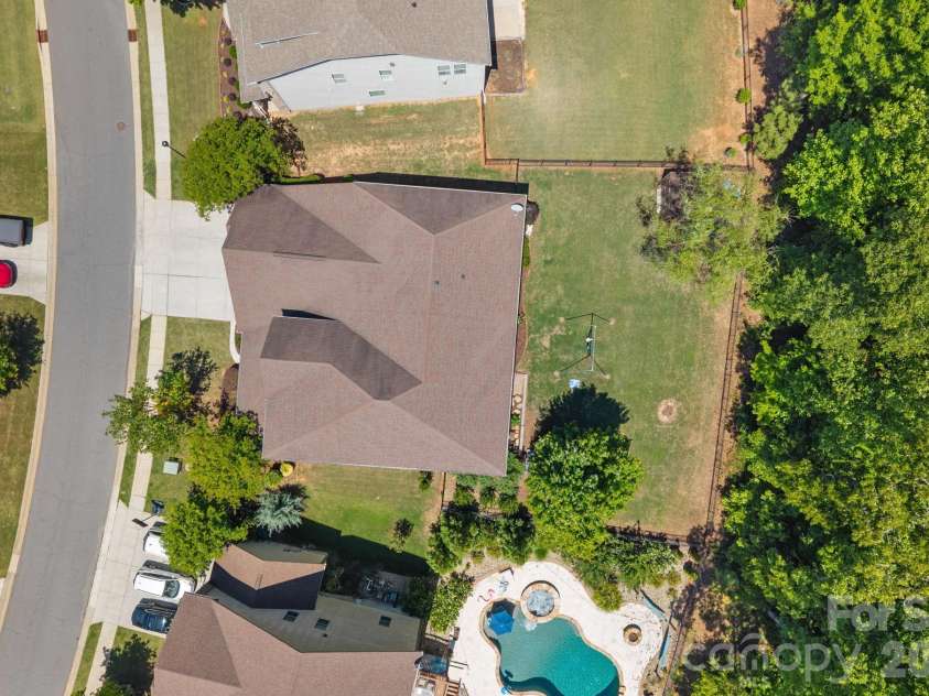 897 Tyne Drive, Fort Mill, SC 29715.  MLS# CAR4374930, YatesRealty ID 19758. 
