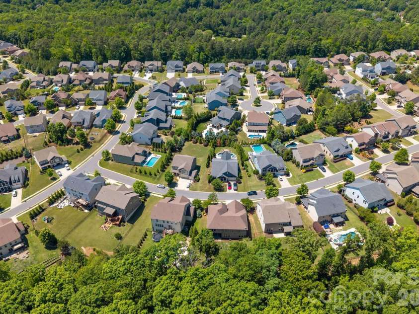 897 Tyne Drive, Fort Mill, SC 29715.  MLS# CAR4374930, YatesRealty ID 19758. 