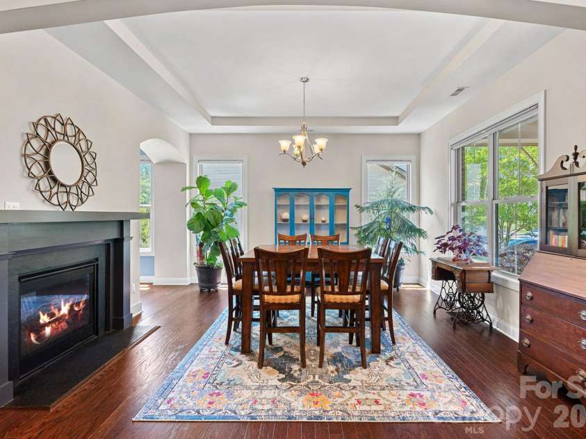 897 Tyne Drive, Fort Mill, SC 29715.  MLS# CAR4374930, YatesRealty ID 19758. Sitting area main floor.