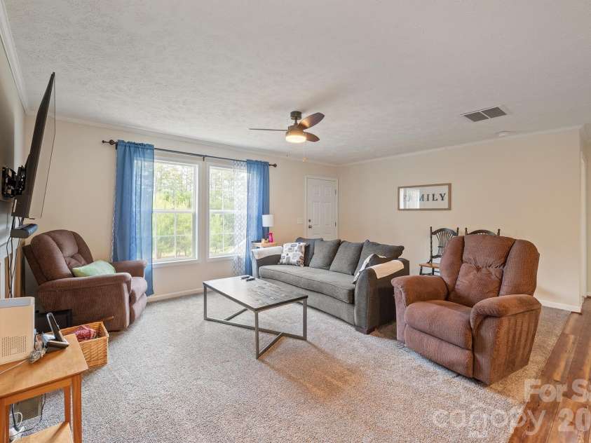 2517 Horseshoe Road, Westfield, NC 27053.  MLS# CAR4379017, YatesRealty ID 19759. 