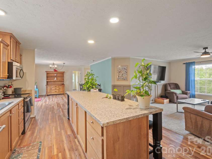 2517 Horseshoe Road, Westfield, NC 27053.  MLS# CAR4379017, YatesRealty ID 19759. 
