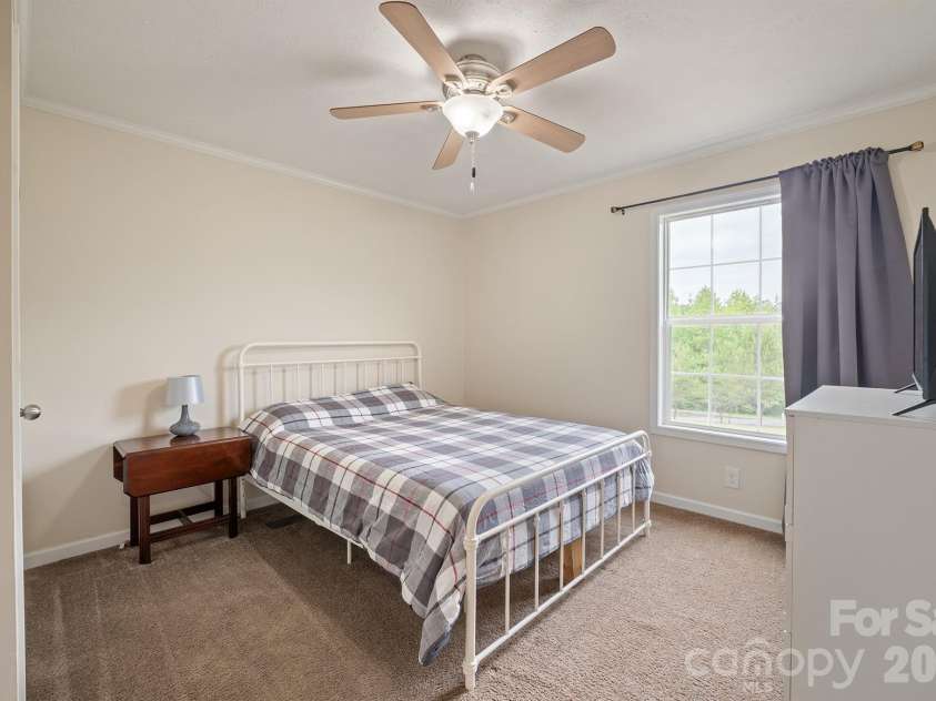 2517 Horseshoe Road, Westfield, NC 27053.  MLS# CAR4379017, YatesRealty ID 19759. 