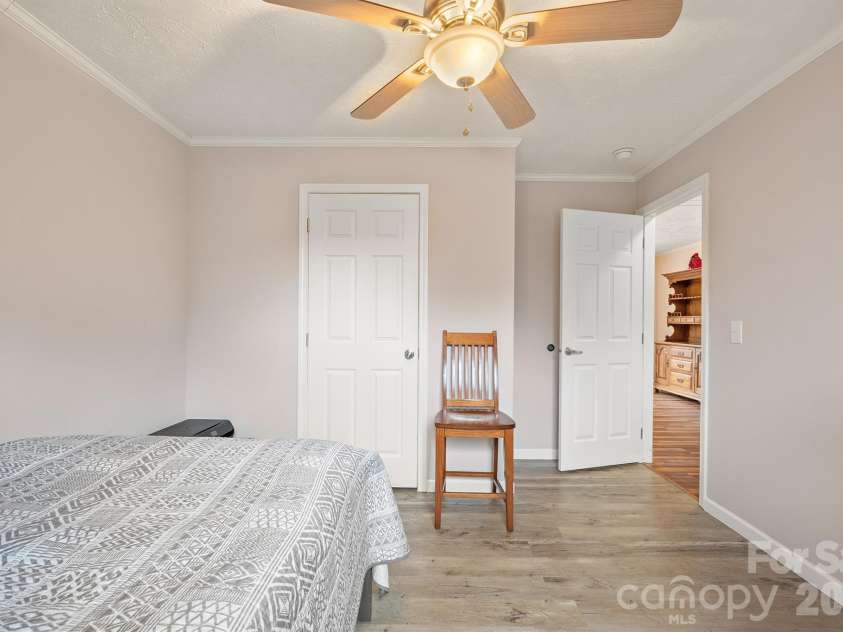 2517 Horseshoe Road, Westfield, NC 27053.  MLS# CAR4379017, YatesRealty ID 19759. 