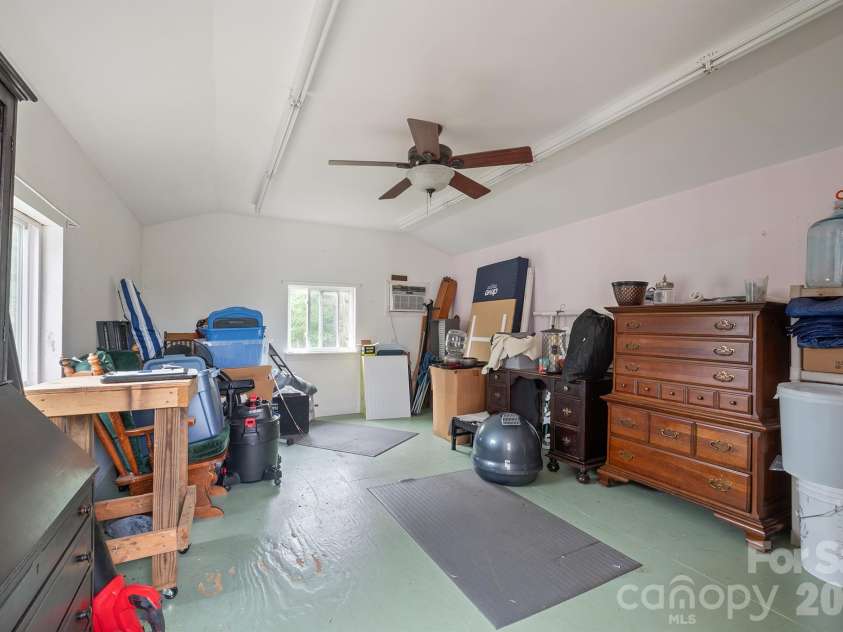 2517 Horseshoe Road, Westfield, NC 27053.  MLS# CAR4379017, YatesRealty ID 19759. 
