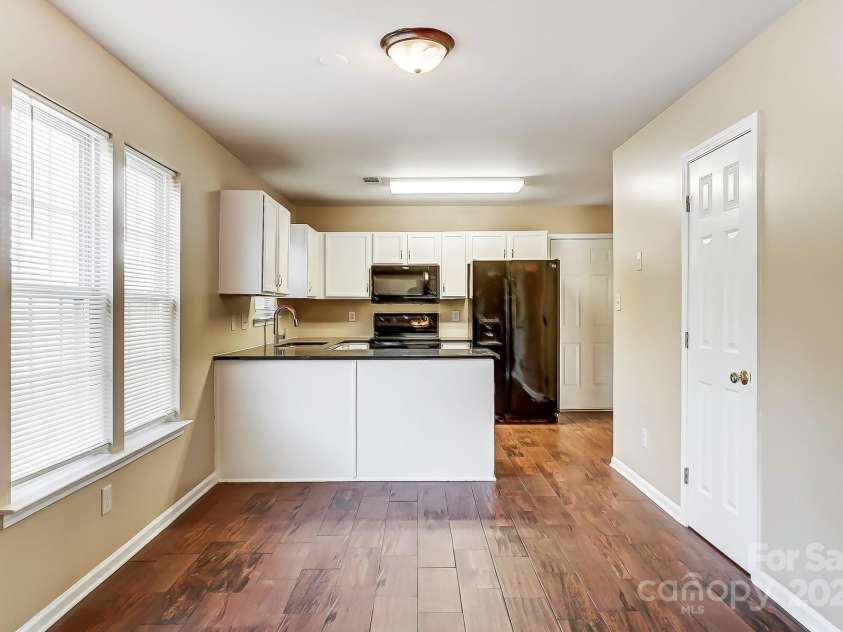 9900 Meadowmead Court, Charlotte, NC 28273.  MLS# CAR4227217, YatesRealty ID 1976. 