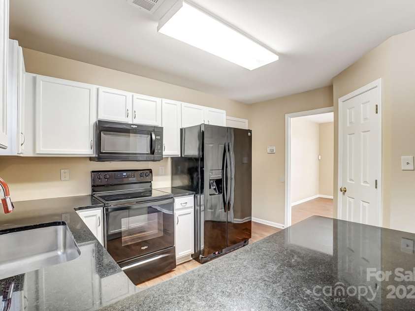 9900 Meadowmead Court, Charlotte, NC 28273.  MLS# CAR4227217, YatesRealty ID 1976. 