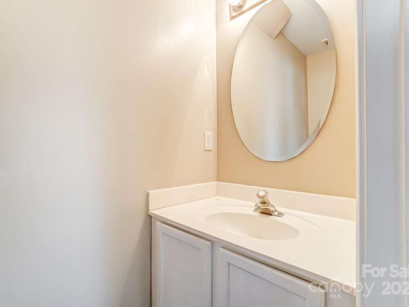 9900 Meadowmead Court, Charlotte, NC 28273.  MLS# CAR4227217, YatesRealty ID 1976. 